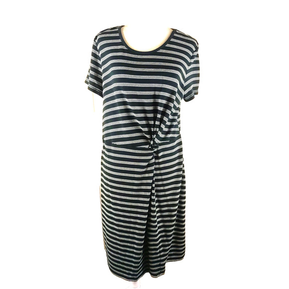 T By Talbot's Women's T Shirt Casual Twist Dress Size Medium Petite Blue White - Picture 7 of 9